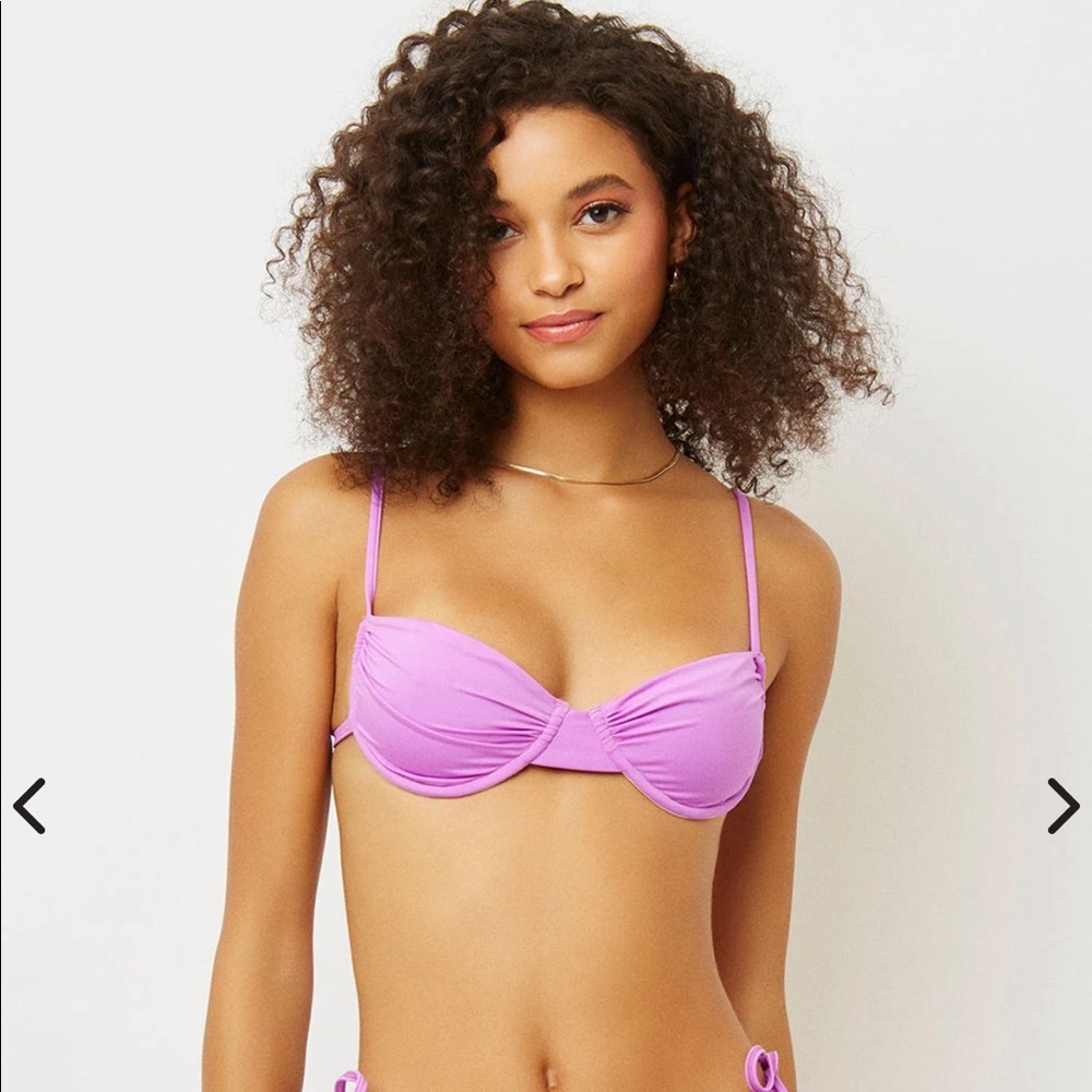 NWT. Frankies Bikinis Passionfruit Underwire/Thong